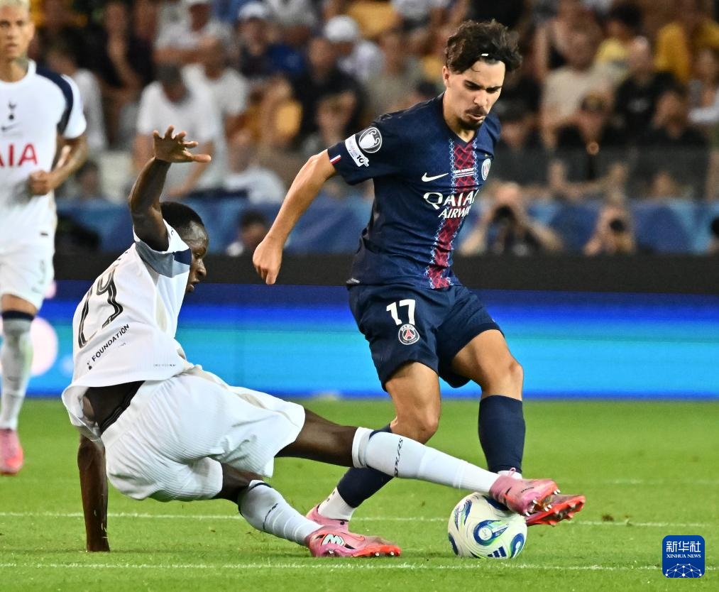 升球队的竞 升球队的竞