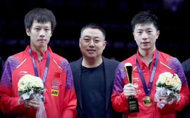 李霄鹏在过 李霄鹏在过